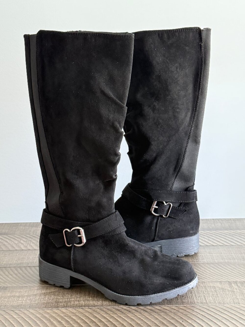 UNR8ED Black Suede Knee High Boots Size 10W